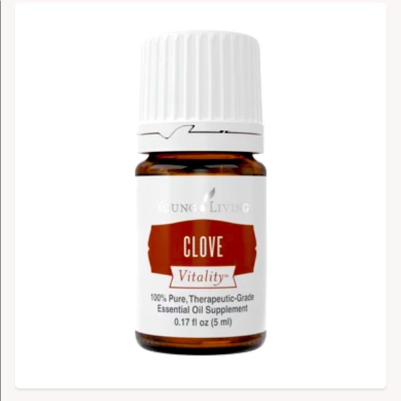 NWT Clove Essential Oil by Young Living - 5 ml